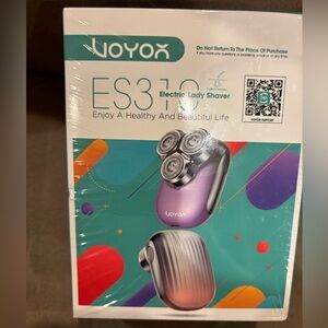 Electric shaver NWT